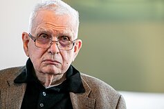 Томас Венцлова