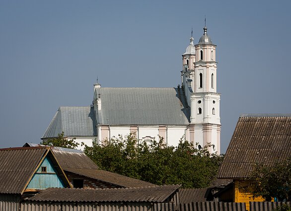 Šv. Mykolo arkangelo (Pijorų) bažnyčia Lužkuose (Baltarusija)