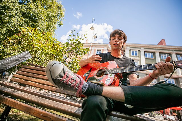 Rytoj daugelyje miestų 17 kartą nuskambės Gatvės muzikos diena
