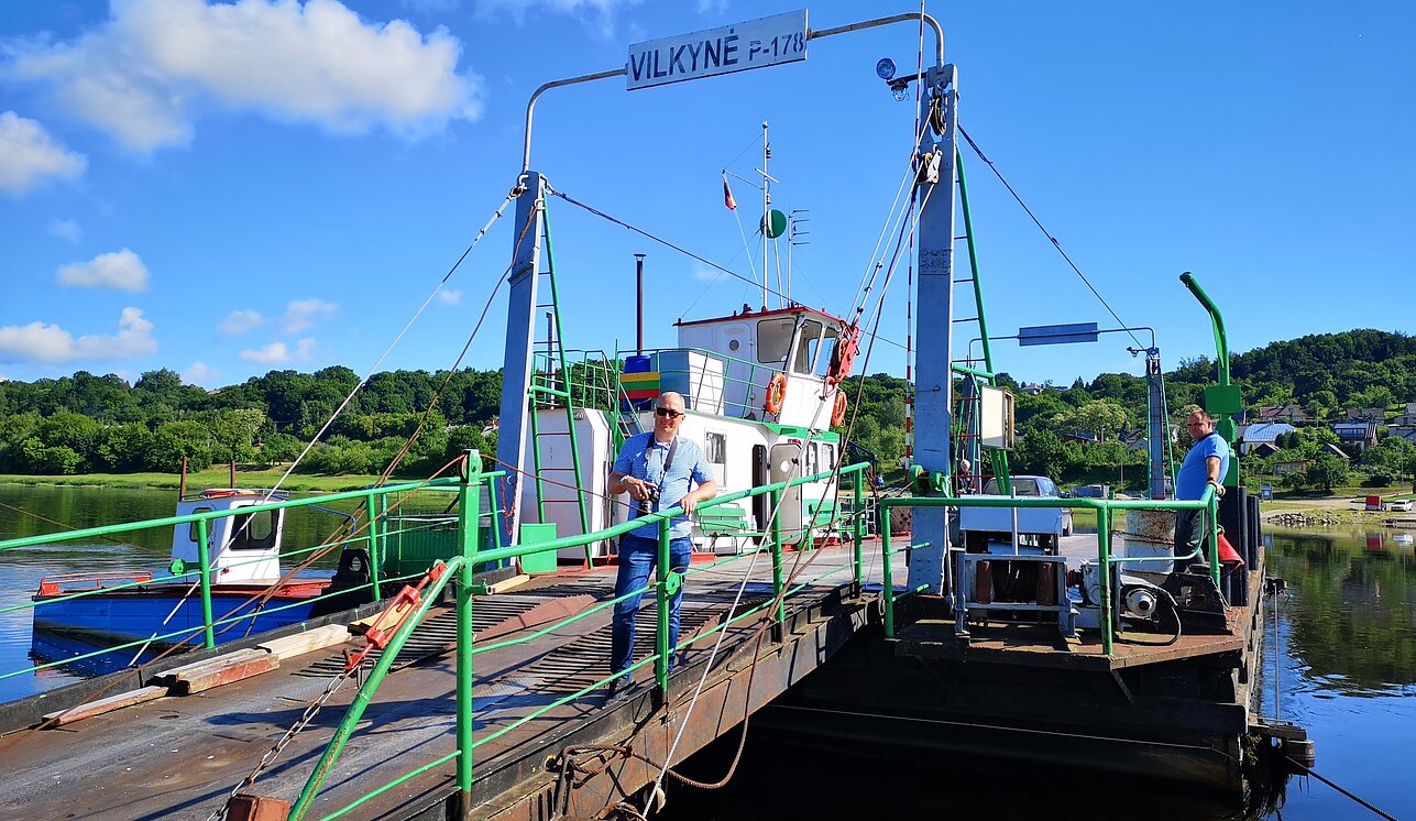 LRT RADIJO/Jolantos Jurkūnienės nuotr., „Vilkynės“ keltas. Vytautas Kandrotas ir Paulius Chadaravičius