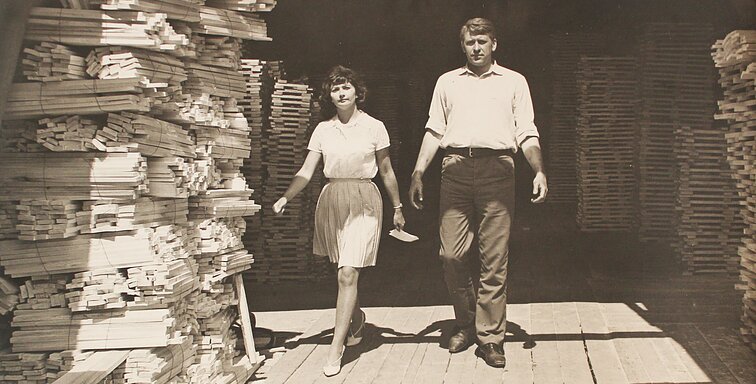 Lilija Mulevičiūtė, Vytautas Tomkus filme „Birželis, vasaros pradžia“ (1969) Lilija Mulevičiūtė, Vytautas Tomkus filme „Birželis, vasaros pradžia“ (1969)
