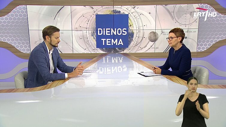 Dienos tema. Teisėsaugos įtarimų sulaukęs Narbutas: man STT neuždavė jokių klausimų (su vertimu į gestų k.)
