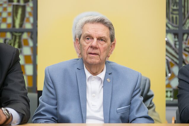 Vladas Garastas apie patirtus 3 širdies sustojimus: sėdėdavau rungtynėse, o širdis „bėgdavo“