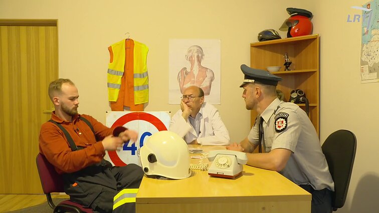 Dviračio žinios. Tarnybų darbuotojai apie naująjį Žemaitijos simbolį: turi būti barsukas!