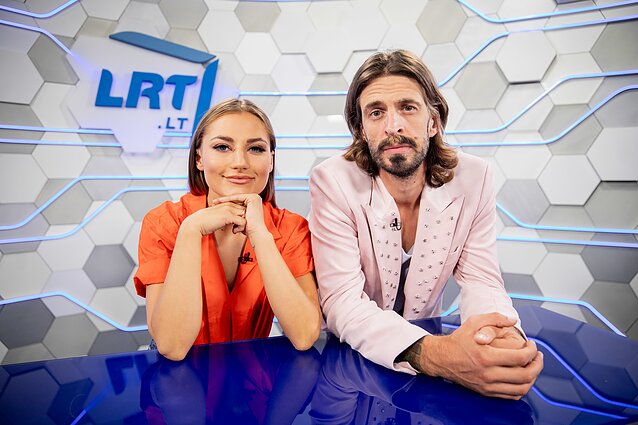 Ramūnas Zilnys kalbina. Justinas Jarutis ir Jessica Shy apie bendrą dainą bei nuotykius filmuojant klipą