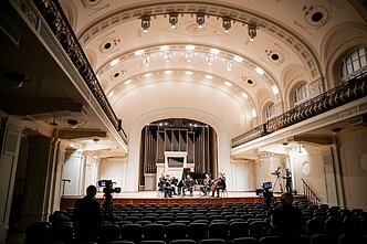 Lietuvos nacionalinė filharmonija / Asociatyvi