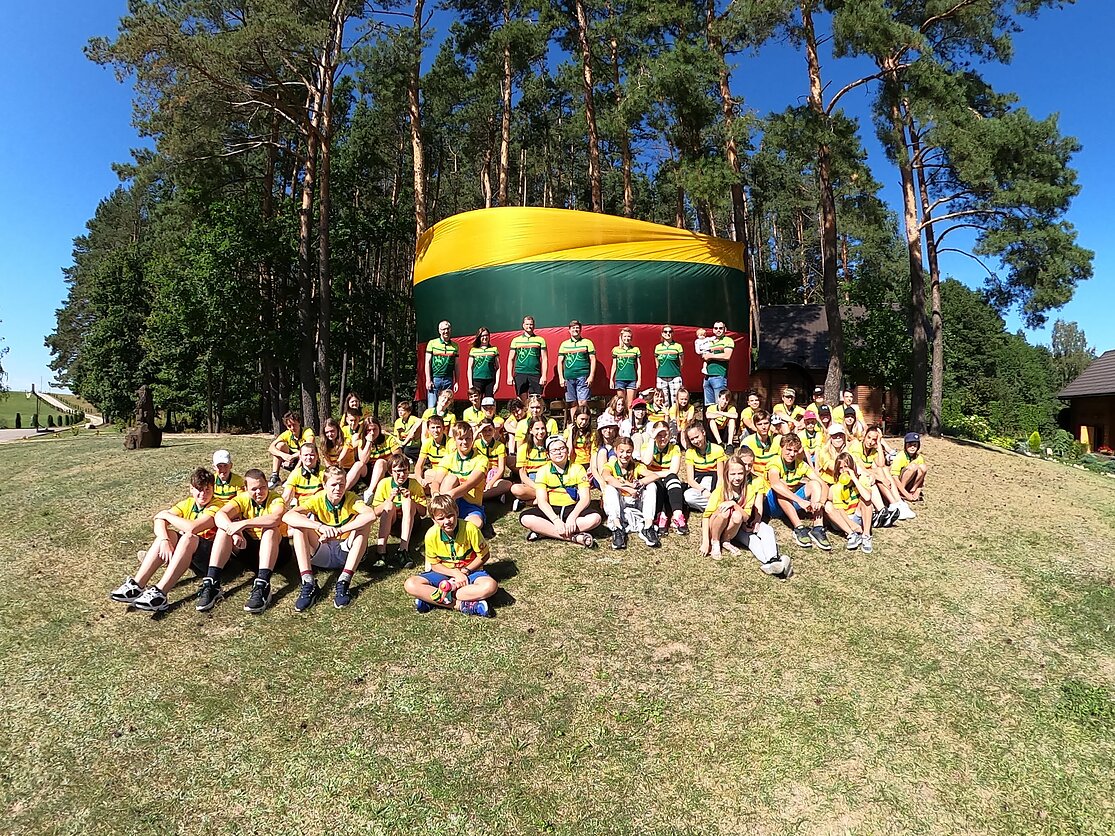 Antroji Pasaulio lietuvių jaunimo stovykla 