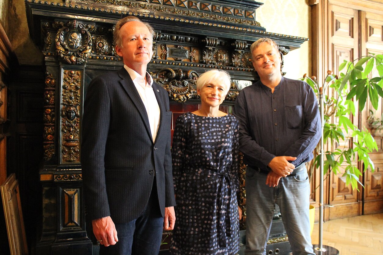 Birutė Rutkauskaitė, Ryto allegro. Estijos rašytojų sąjungos pirmininkas: norėdami sužinoti apie Baltijos šalių literatūrą, įžengiame į neatrastą teritoriją. 