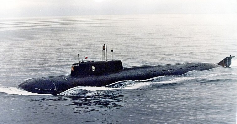 Povandeninis laivas „Kursk“ ir jo įgula