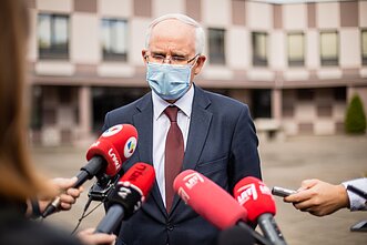 Algirdas Monkevičius lankėsi sostinės mokyklose Algirdas Monkevičius lankėsi sostinės mokyklose