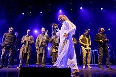 Aistės Smilgevičiūtės ir „Skylės“ koncerto akimirka 