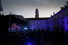 Aistės Smilgevičiūtės ir „Skylės“ koncerto akimirka 