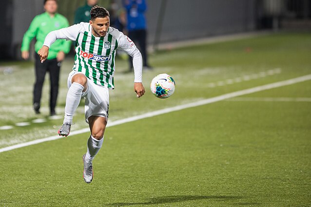 Sportas. Orai. Augantys COVID-19 skaičiai Lietuvos futbolo komandose verčia griebtis už galvų (su vertimu į gestų k.)