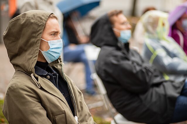 Laba diena, Lietuva. Prancūzijos valdžia imasi raginti visuomenę: COVID-19 grįžo, gyventojai turi saugotis