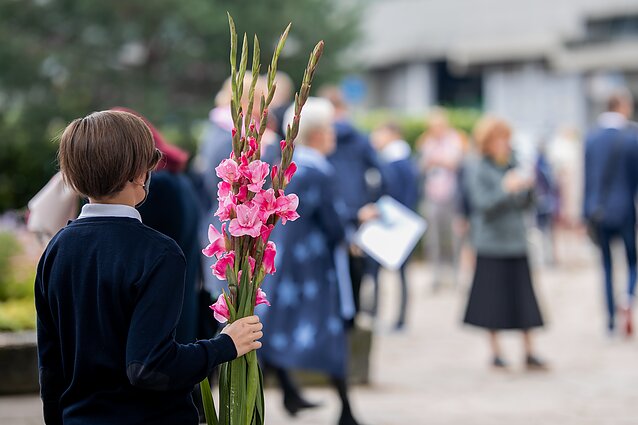 Žinios. Visi moksleiviai ir studentai naujuosius mokslo metus šiandien pasitiks klasėse