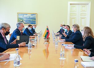 Gitano Nausėdos ir Ernos Solberg susitikimas Gitano Nausėdos ir Ernos Solberg susitikimas