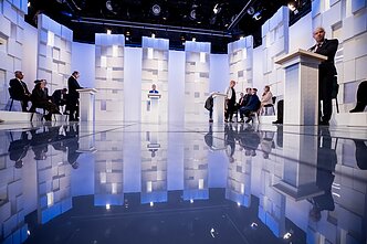 Pirmieji partijų debatai būsimuose Seimo rinkimuose