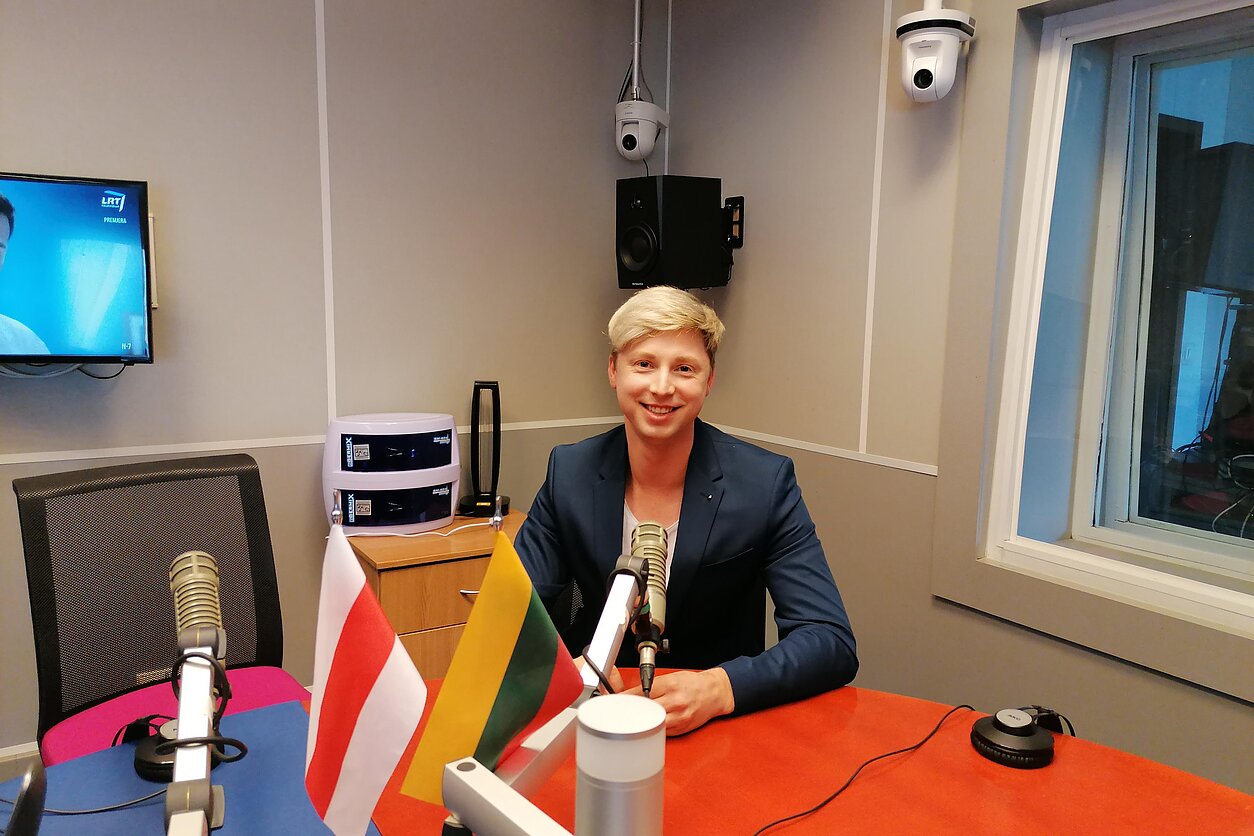 Dešimt balų. Kaip sekasi gimnazijoms laikytis rekomendacijų mokytis vaikus viename kabinete?