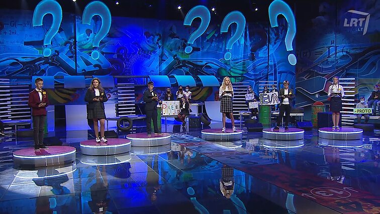 Lietuvos tūkstantmečio vaikai. Kuo Mėnulyje esančios jūros skiriasi nuo Žemės jūrų?