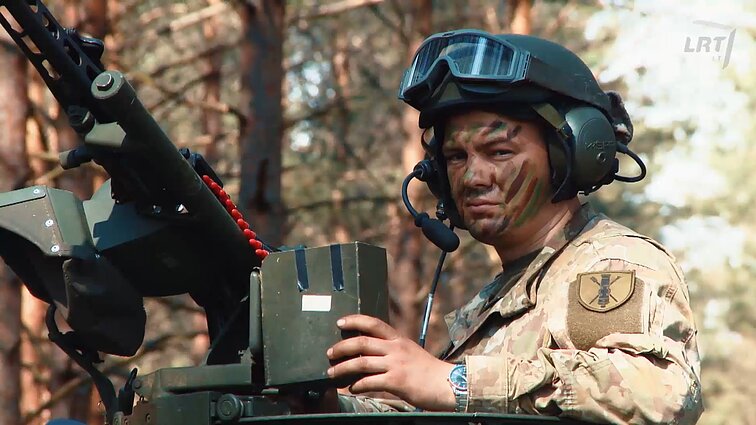 Mūšio laukas. Neslopstanti Baltarusijos režimo propaganda ir karo deivė – Lietuvos kariuomenės artilerija