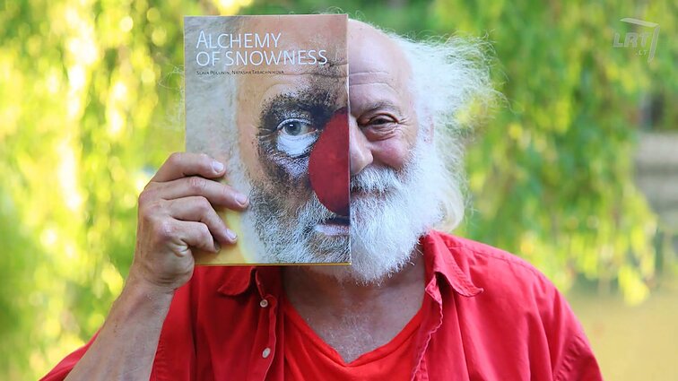 Skambantys pasauliai su Nomeda Kazlaus. Garsiausias pasaulyje klounas: laimei reikia 72 taisyklių