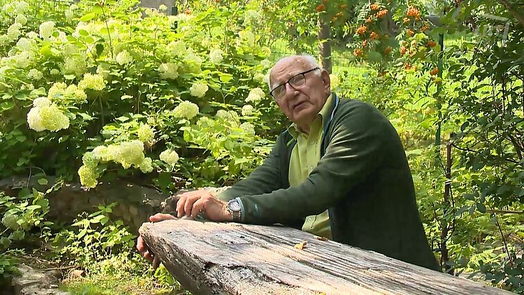 Pradėk nuo savęs. Gamtos mokslų patriarchas Romas Pakalnis niekada nenutolo nuo gimtinės