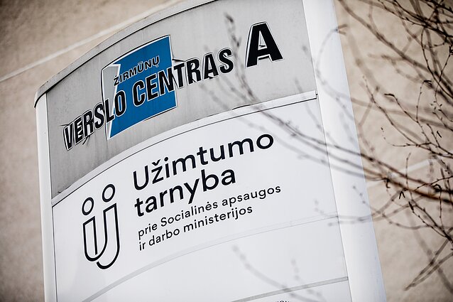 Žinios. Nedarbas rekordinėse aukštumose – šalyje per 277 tūkst. bedarbių