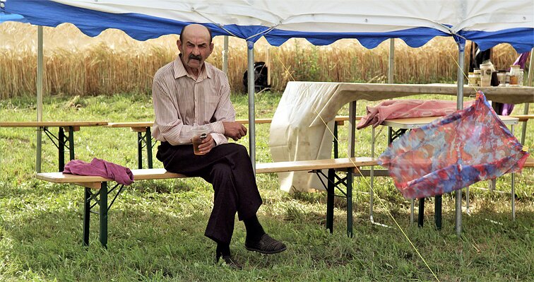 Darius Žiūra. Filmas „Gustoniai Gustoniuose“ Darius Žiūra. Filmas „Gustoniai Gustoniuose“