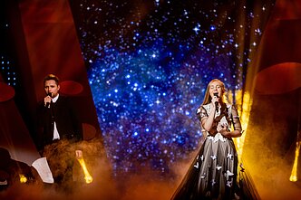 „Dainuok su manim“ finalas, Vakarė ir Edgaras