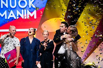 „Dainuok su manim“ finalas, Vakarė ir Edgaras