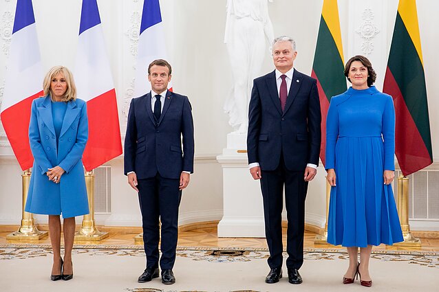 Į Lietuvą atvykęs Prancūzijos prezidentas Emannuelis Macronas susitiko su Gitanu Nausėda
