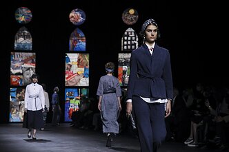 „Dior“ kolekcijos pristatymas Paryžiaus mados savaitėje „Dior“ kolekcijos pristatymas Paryžiaus mados savaitėje