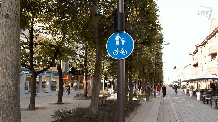 7 Kauno dienos. Neįgaliųjų integracija Kaune, paspirtukininkai Laisvės alėjoje ir asmenybių trūkumas