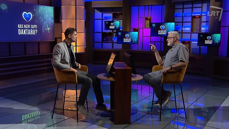 „Kas nori tapti daktaru?“. Kiek laiko po liūčių nerekomenduojama maudytis atviruose vandens telkiniuose?