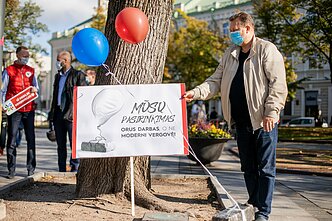 Mitingas „Mano pasirinkimas – orus darbas, o ne moderni vergovė“