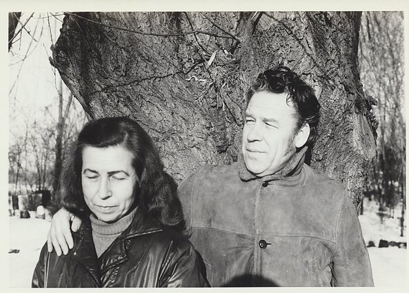 Henrikas Nagys su seserimi Zinaida 1975 m.