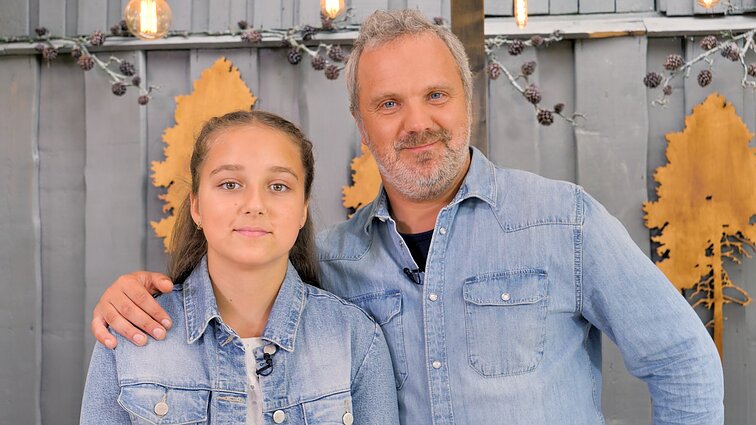 Sodo ir miško gėrybės: jaunieji virtuvės šefai gamina gardžiausius desertus iš vaisių ir uogų