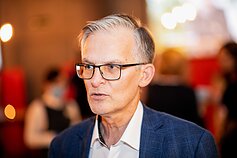 Partijos atstovai renkasi LSDP rinkimų būstinėje.