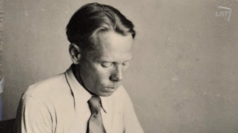 Literatūros pėdsekys. Neoromantiniai Jono Aisčio poetiniai triukai