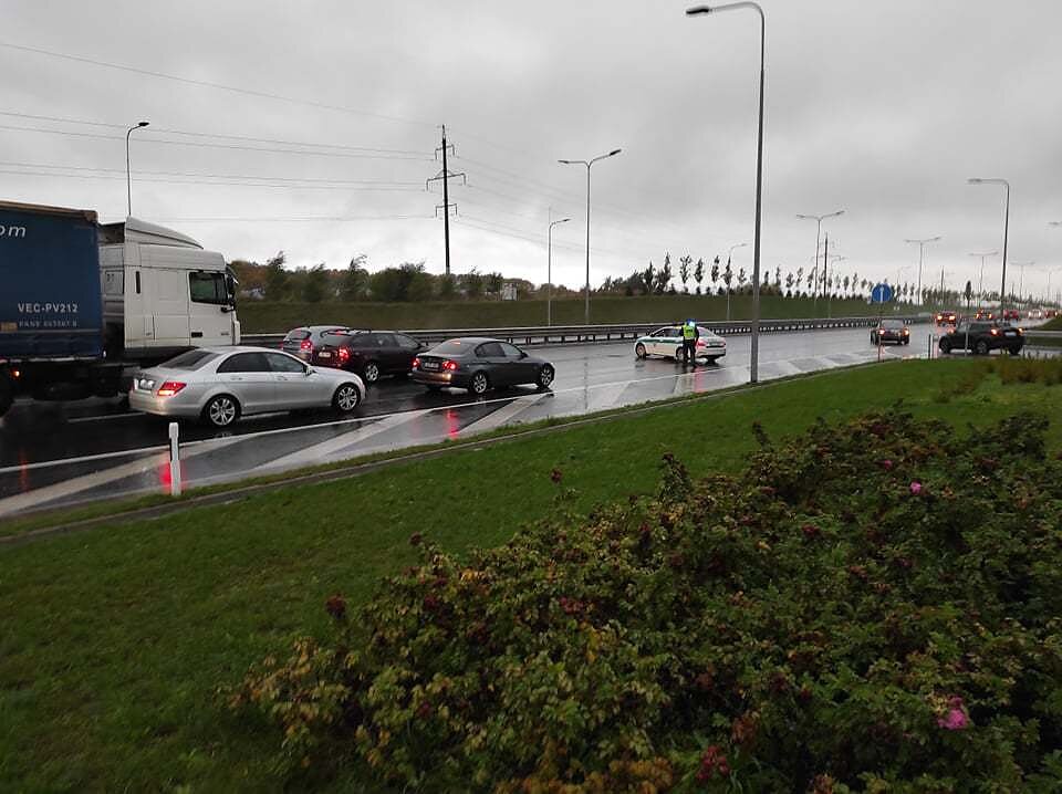 Tarandės gyventojų akcija, užtvertas kelias