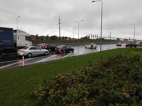 Tarandės gyventojų akcija, užtvertas kelias
