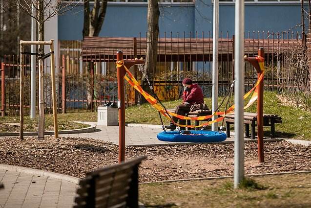 10–12. Kaip gyvena Vilniaus Naujininkų mikrorajono jaunimas?