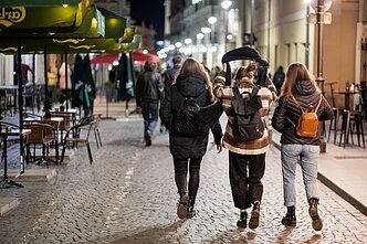 Vilnius nightlife (associative image)