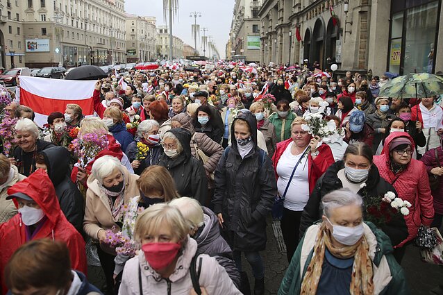 Panorama. Minske ir vėl tūkstančiai protestavo prieš Lukašenkos valdžią (su vertimu į gestų k.)