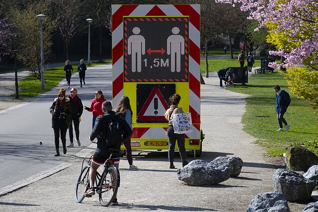 Žinios. Nyderlanduose prasideda tris dienas truksiantys parlamento rinkimai
