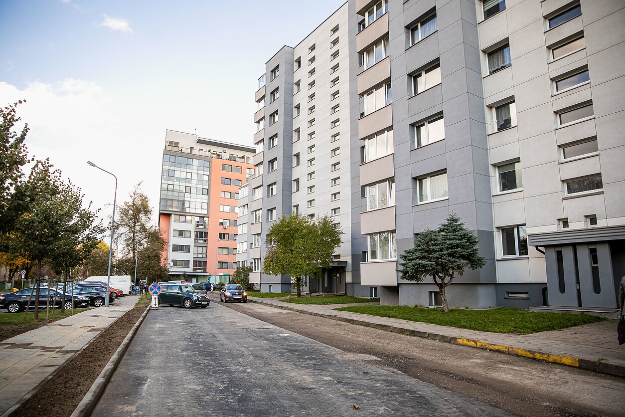 Konarskio g.; Stovėjimas; Daugiabutis Konarskio g.; Stovėjimas; Daugiabutis