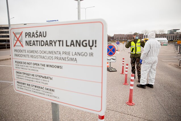 60 minučių. Kokias užduotis kariai vykdys Nacionaliniame visuomenės sveikatos centre?