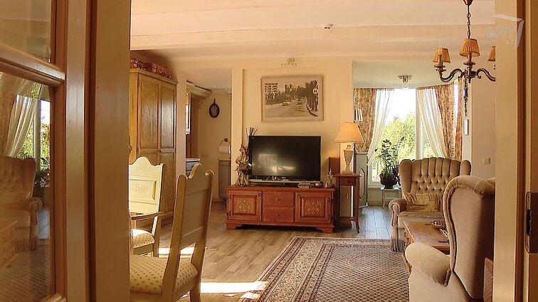 Veranda. „Tautos interjero“ kategorijos nugalėtoja, atgimę Radvilų rūmai, žemaičio sodyba ir namai iš ūkinio pastato