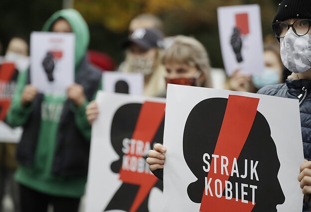 Laba diena, Lietuva. Kovo 8-oji Lietuvoje: protestas prie Prezidentūros ir palaikymas Lenkijos moterims