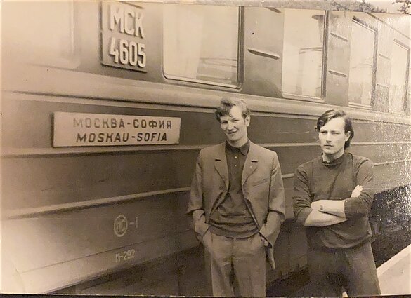Juozas Bronius Morkevičius (kairėje) kelionėje į Bulgariją